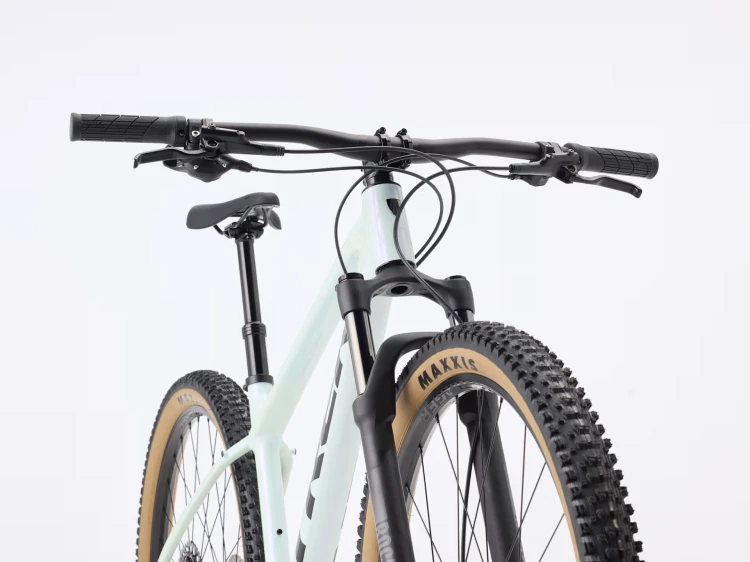 RoweryTrek/RowerMTBTrek/RowerMARLIN7/TrekMARLIN7MatteMagicMint/2.webp