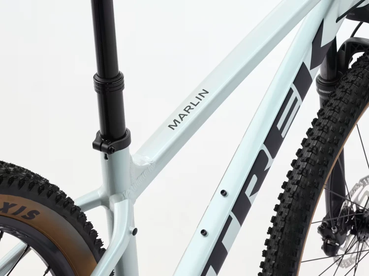 RoweryTrek/RowerMTBTrek/RowerMARLIN7/TrekMARLIN7MatteMagicMint/3.webp