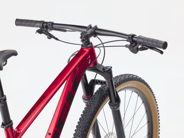 RoweryTrek/RowerMTBTrek/RowerProcaliber8/TrekProcaliber8FuryRed/3.webp