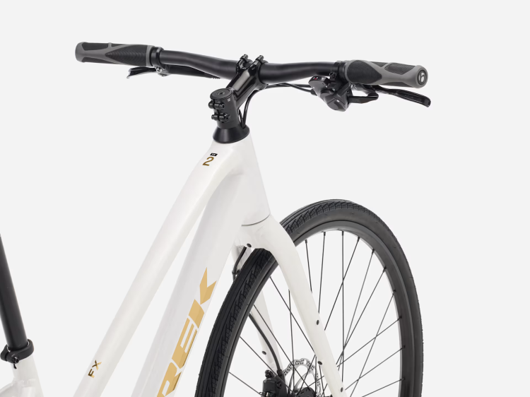 RowerTrek/RowerHybrydowyTrek/RowerTrekFX2/RowerTrekFX2CrystalWhite/2.webp