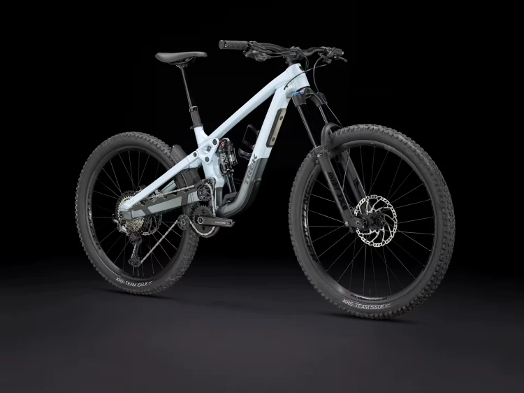 RowerTrek/RowerMTBTrek/RowerTrekSlash8XTPlasmaGreyPearl/RowerTrekSlash8.webp