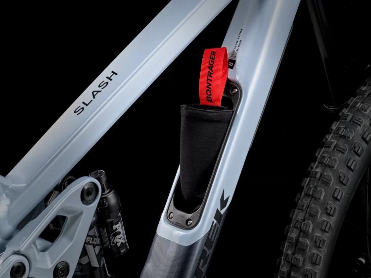 RowerTrek/RowerMTBTrek/RowerTrekSlash8XTPlasmaGreyPearl/RowerTrekSlash8/2.webp