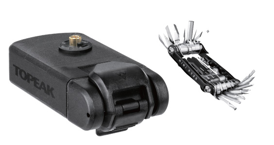 topeak-ninja-master-tolbox-pt20-skrzynka-pod-kosz.jpg