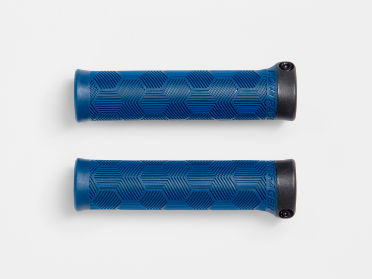 XRTrailCompRecycledPlastic_33100_A_Primary.png