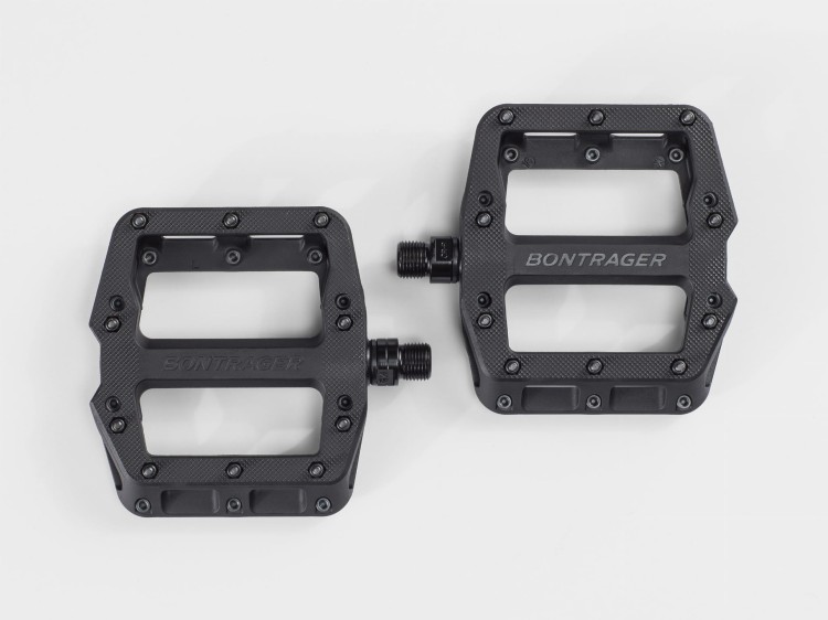 BontragerLineElitePedal_23423_A_Hero.jpg