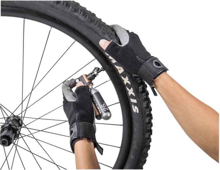topeak-tubi-maser-zestaw-naprawczy-do-opon-bezde (2).jpg