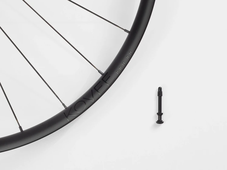 BontragerKoveePro30TLRBoost29MTBWheel_37180_A_Alt5.webp