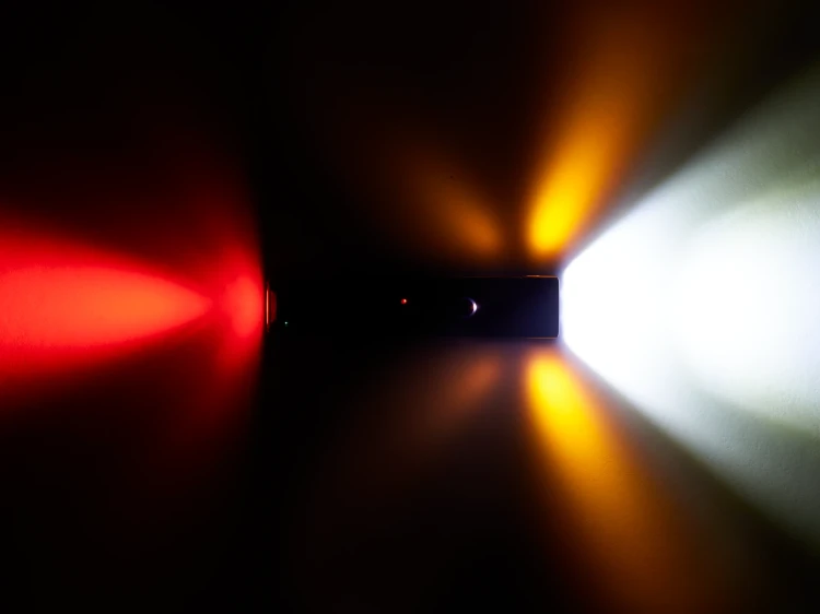 ZestawLampekTrek/LampkiTrek/ZestawLampekTrekProRTFlare/2.webp