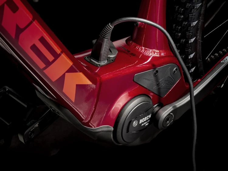 RoweryElektryczneTrek/RowerMTBTrek/RowerMARLIN6+/TrekMARLIN6Crimson/7.webp
