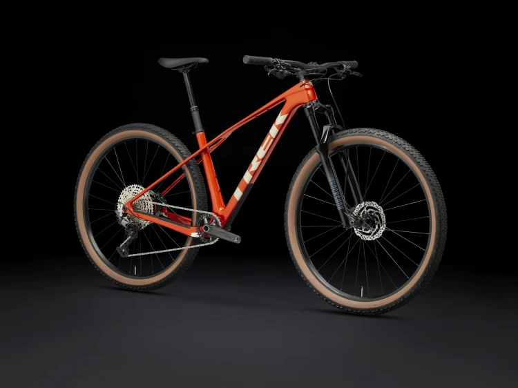 RoweryTrek//RowerMTBTrek/RowerProcaliber9.5/TrekProcaliber9.5Lava/2.webp