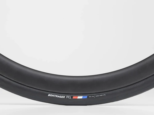 BontragerR1RoadTire_08646_G_Alt2.webp