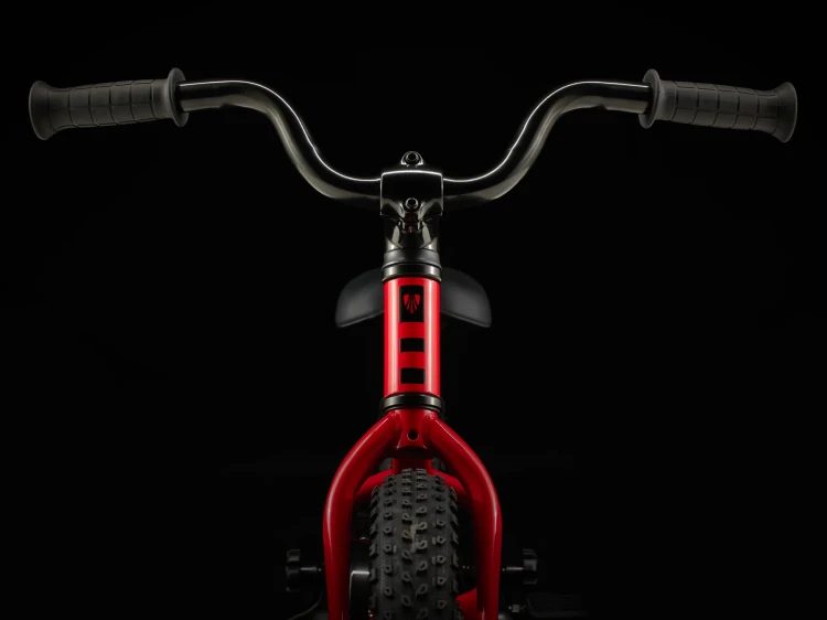 Precaliber12_23_36265_A_Alt3.webp