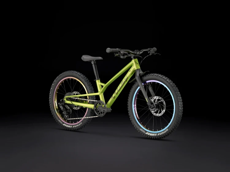 Wahoo20Trail-24-41014-B-Portrait.webp