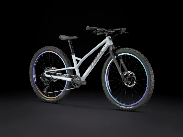 Wahoo24Trail-24-41013-A-Portrait.webp